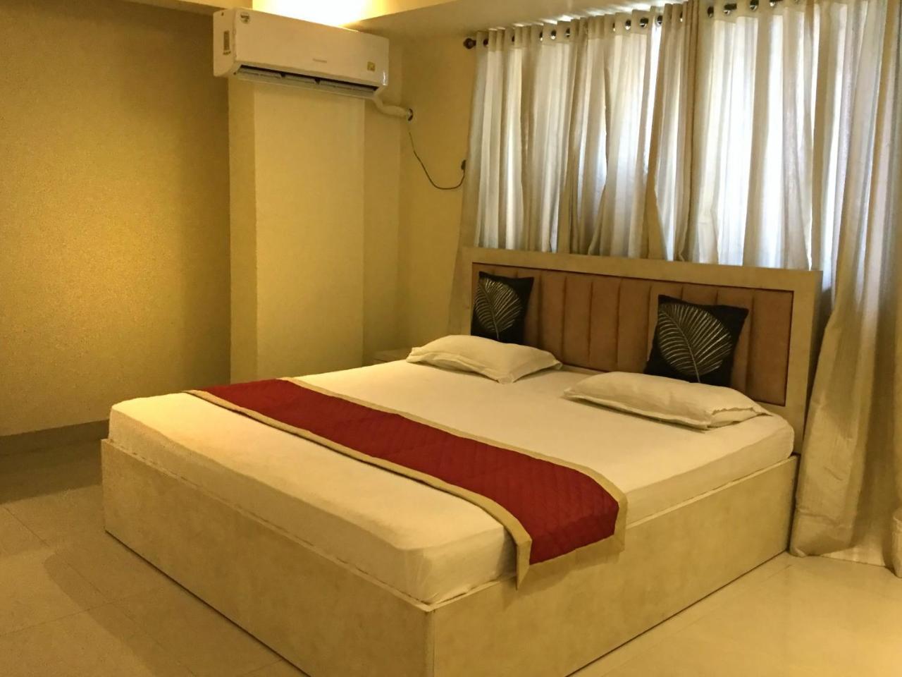 Arista Service Apartments Mumbai Exterior photo